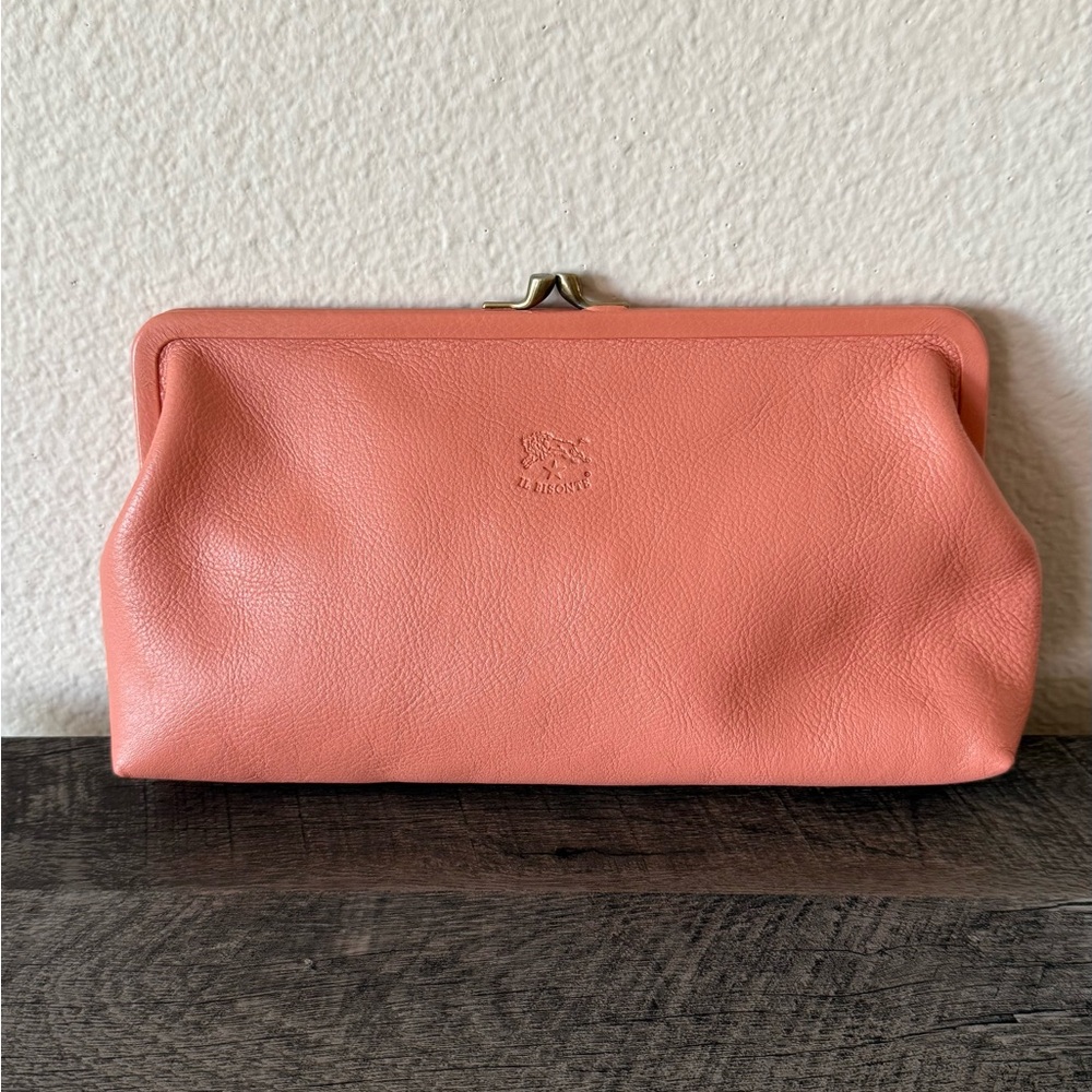 Brand New IL BISONTE Clutch